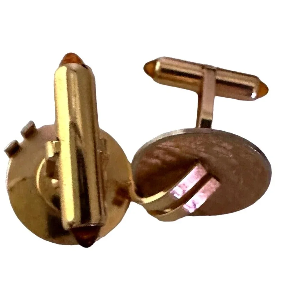Krements elegant pair